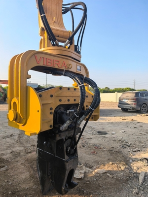 360 Degrees Rotating 30-33 Ton Pile Driver for Customized Color and Performance