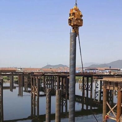 1000R/MIN 35t Impact Excavator Sheet Pile Driving Machine