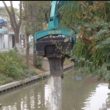 Small Pile Driver - Flexible Control & Reliable Performance