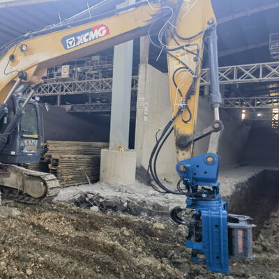 Side Grip Pile Driver : Heavy-Duty Durability & 360° Swivel For Tough Construction Sites