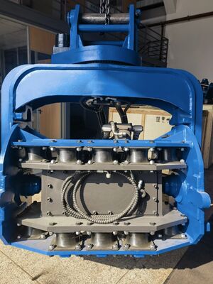 FV-280R High Frequency Vibration Output Pile Driver – Full Slewing Assembly & 335 kN Impact Energy