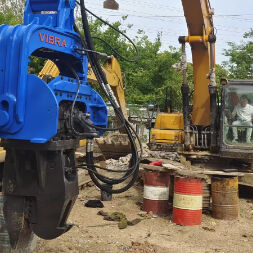 Heavy Duty FV400 – High Efficiency Drilling, Low Maintenance Cost & Compact Structure for Tight Job Sites