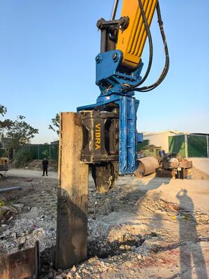 Side Grip Pile Driver – Bidirectional Tilt Driving Head & High Impact Energy Blow With Low Noise Eco Friendly Operation