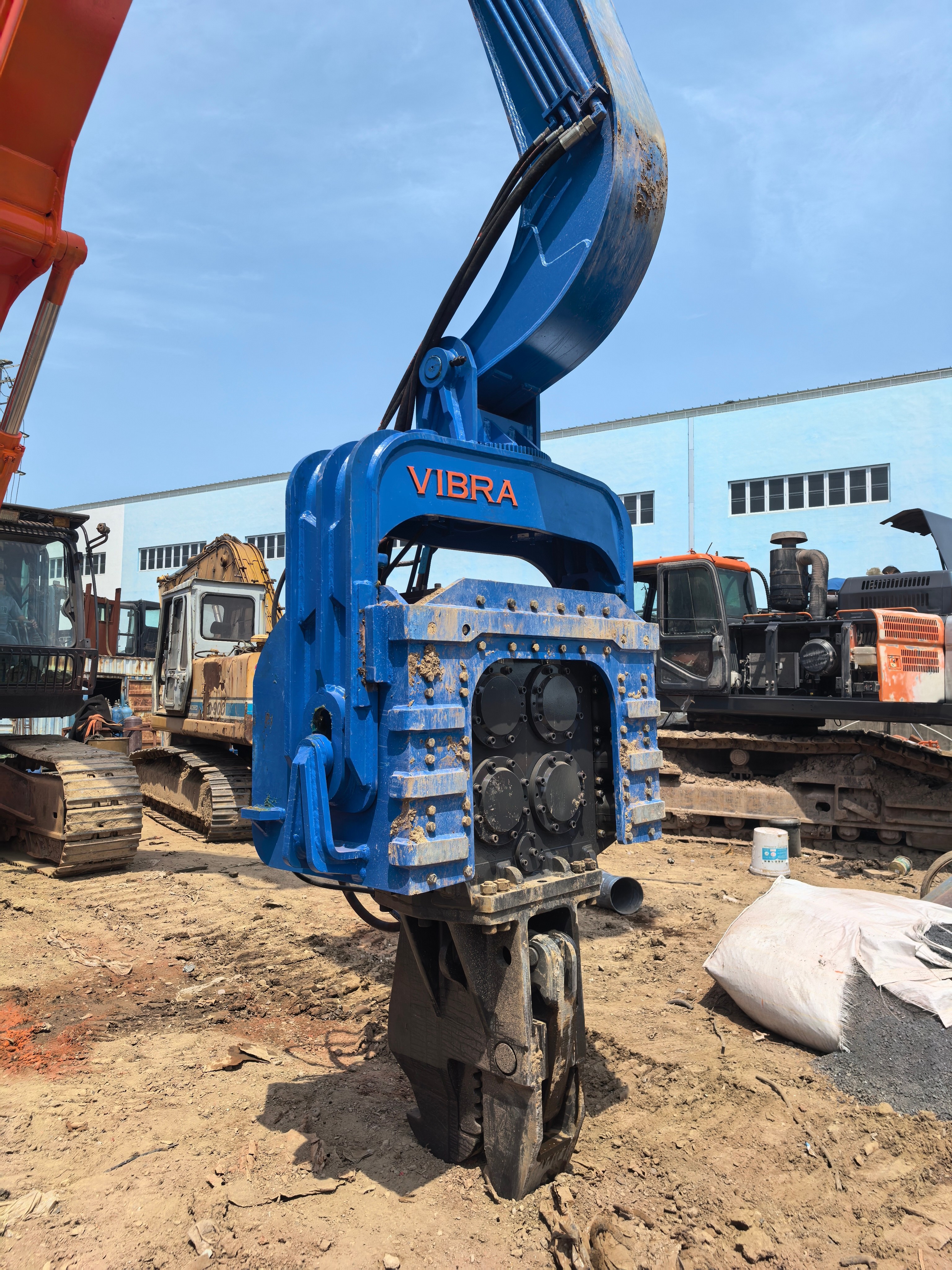750kg Arm Excavator Mounted Pile Hammer For Stable And Durable Piling ...