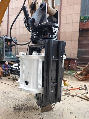 Side Grip Pile Driver – Low Headroom Operation Capability & Compact Structure Confined Spaces for 25‑32T Excavators