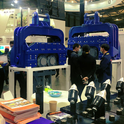 Hydraulic Vibrating Hammer Pile Driver For Construction Equipment Exhibition