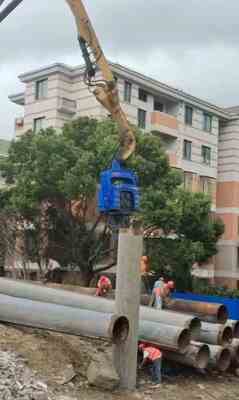 FV-700 Four Eccentric Pile Driver With Custom Self Lubricating Bearing Low Maintenance