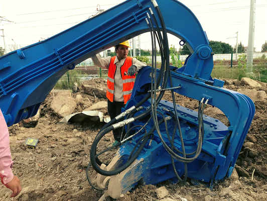 15m Excavator Mounted Pile Driver 40 Ton High Frequency Vibratio